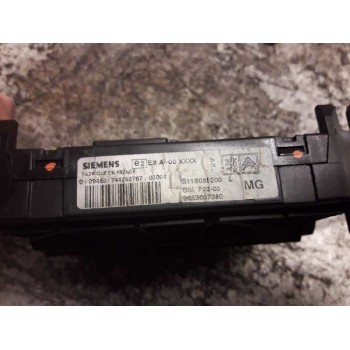 Recambio de caja reles / fusibles para citroën c3 1.4 hdi sx plus referencia OEM IAM 9653667380 S118085200 BSI