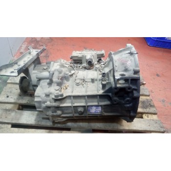 Recambio de caja cambios para renault serie d referencia OEM IAM 6AS700TO 1347061014 32010LC51B