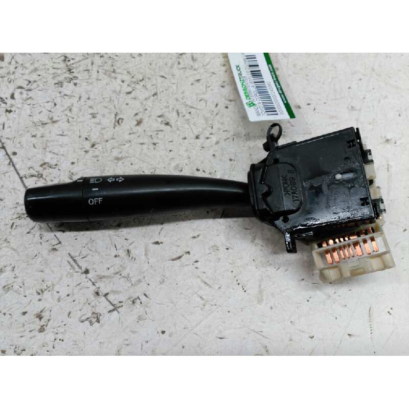 Recambio de mando intermitentes para toyota corolla liftback (_e11_) 2.0 d-4d (cde110_) referencia OEM IAM   