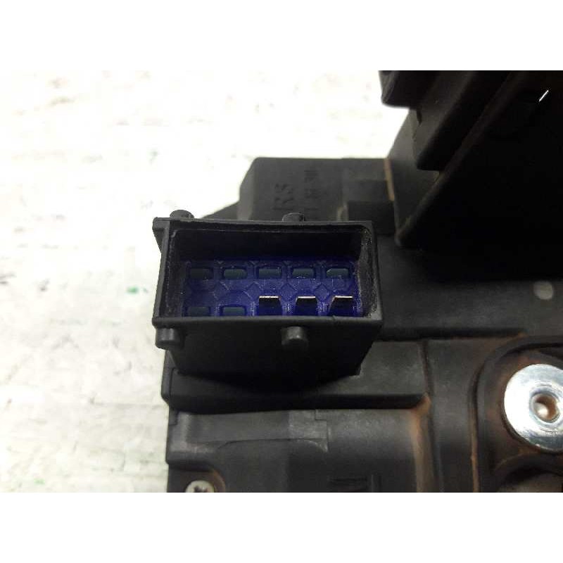 Recambio de cerradura puerta delantera derecha para opel zafira a blue line referencia OEM IAM 24414117 - Azul 4