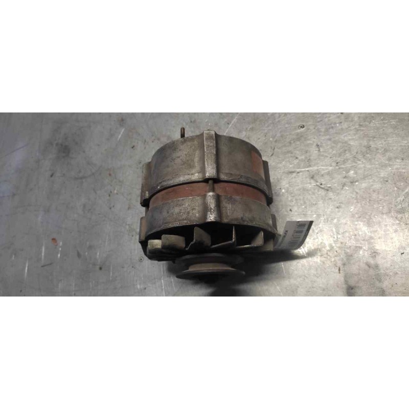 Recambio de alternador para ford scorpio berl./turnier clx berlina referencia OEM IAM 0120469655 2