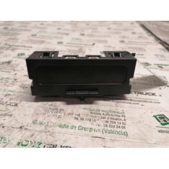 Recambio de pantalla multifuncion para renault megane ii berlina 5p authentique referencia OEM IAM 8200350498A NS02255675 24 PIN