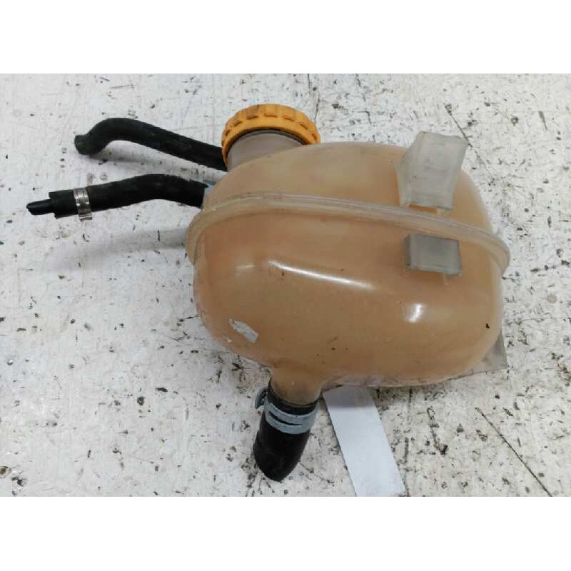 Recambio de deposito expansion para opel combo (corsa c) arizona referencia OEM IAM - Blanco 2