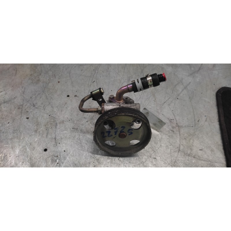 Recambio de bomba direccion para ford fiesta (cbk) ambiente referencia OEM IAM 2S6CA696DC  