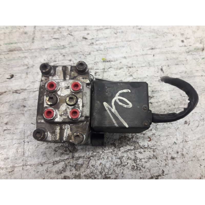 Recambio de abs para audi 80 avant básico berlina referencia OEM IAM 0265204049 2
