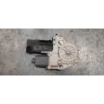 MOTOR ELEVALUNAS DELANTERO IZQUIERDO 1137328125 0130822200 