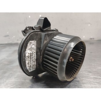 Recambio de ventilador calefaccion para mercedes-benz clase gla (x156) gla 200 (156.943) referencia OEM IAM A2469061601  