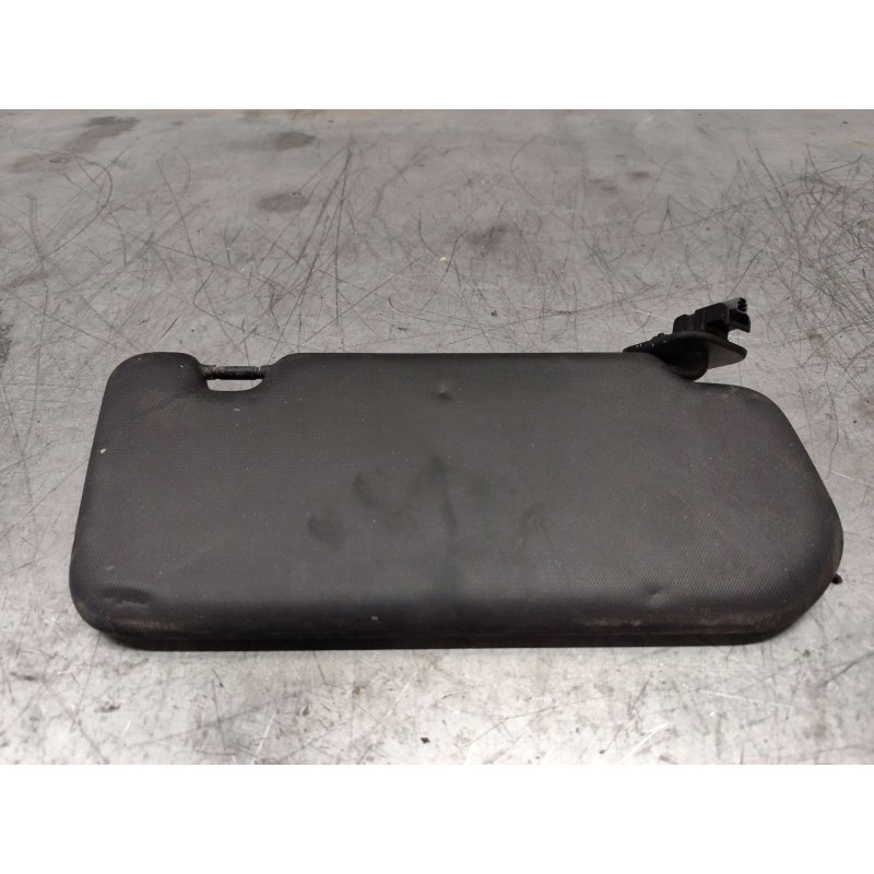 Recambio de parasol izquierdo para renault austral tce 130 referencia OEM IAM   