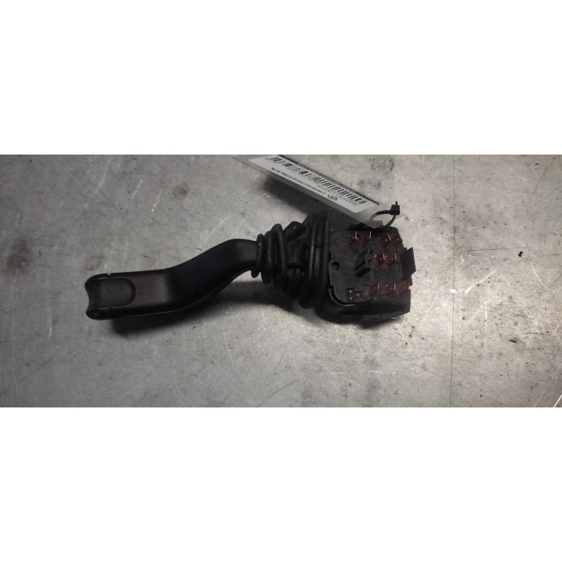 Recambio de mando limpia para opel astra g berlina club referencia OEM IAM  90124931 2