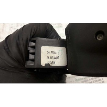 Recambio de mando radio para peugeot 307 break / sw (s1) break xs referencia OEM IAM 96413383XT  