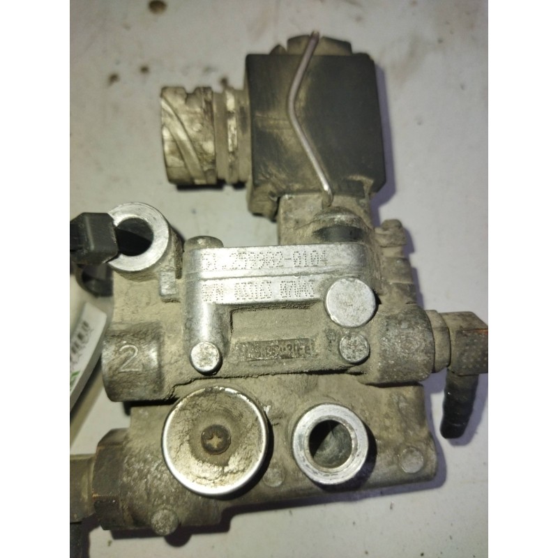 Recambio de valvula aire adicional para man tg - a 18.440 10.5 diesel referencia OEM IAM 512599020104  VALVULA EGR - Amarillo 3