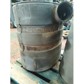 Recambio de catalizador para renault premium route 2006 fas 4x2 larga distancia referencia OEM IAM 7420894956  