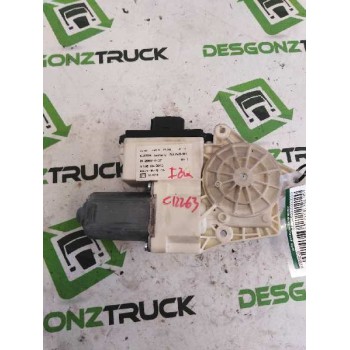 Recambio de motor elevalunas delantero izquierdo para man tgx 18.xxx 12.4 diesel referencia OEM IAM 81286016137  