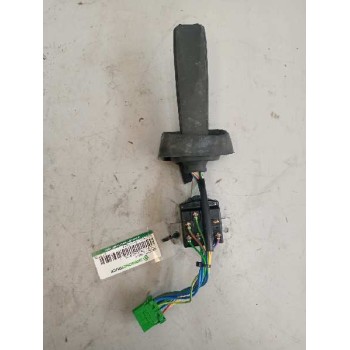 Recambio de mando limpia para volvo trucks b12b referencia OEM IAM 20553738  