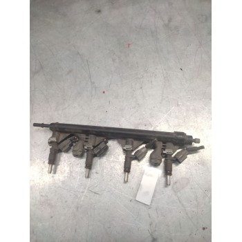 Recambio de rampa inyectora para peugeot 308 confort referencia OEM IAM   