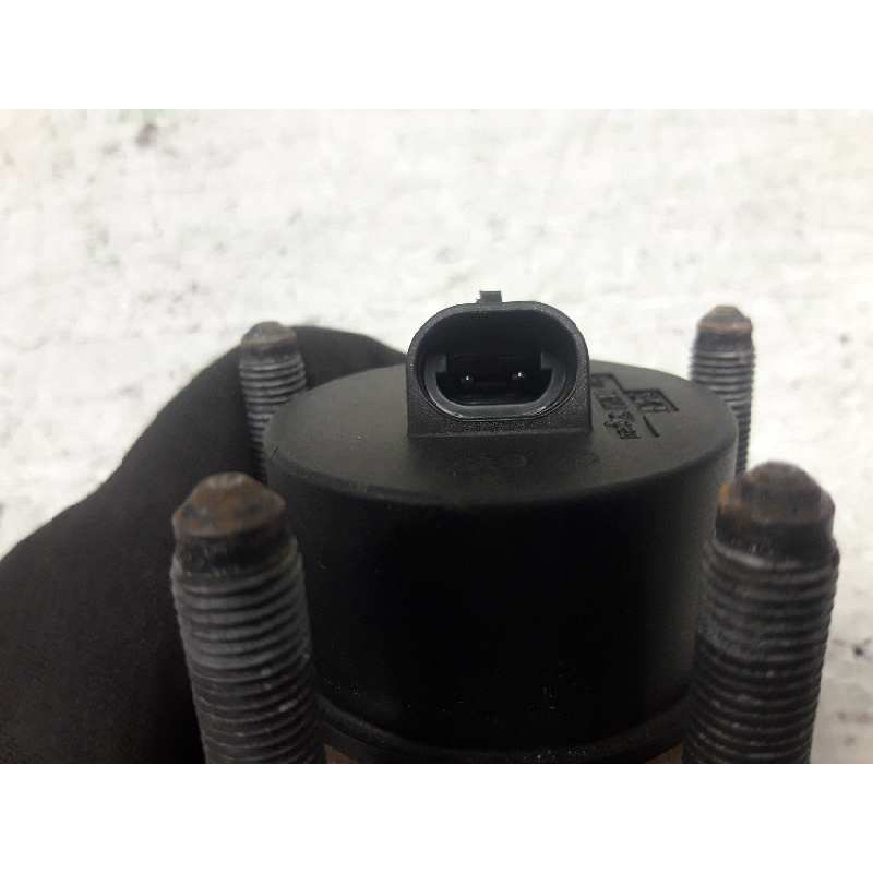 Recambio de buje trasero derecho para opel zafira a blue line referencia OEM IAM - Azul 3