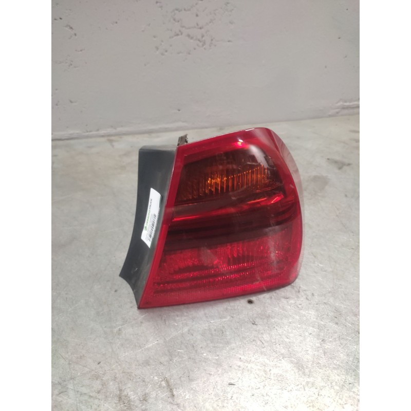 Recambio de piloto trasero derecho para bmw serie 3 berlina (e90) 320d referencia OEM IAM - Negro 2