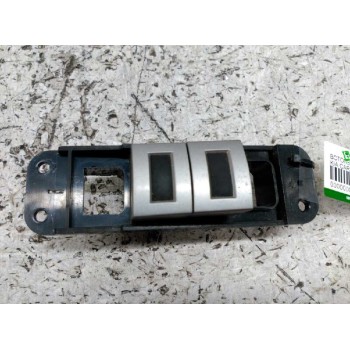 Recambio de botonera para kia carnival ii 2.9 cdri ex referencia OEM IAM   