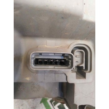 Recambio de faro derecho para renault mascott fg 120. 35/55/65 cabina individual referencia OEM IAM 8200163518  