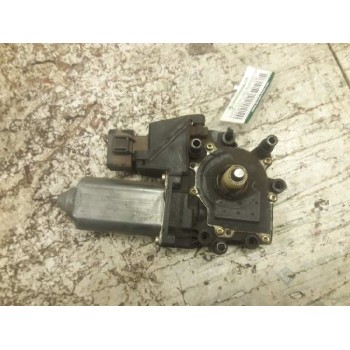 MOTOR ELEVALUNAS DELANTERO DERECHO 119024113 0536001402 8 PINS