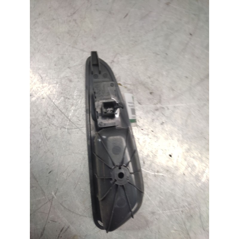 Recambio de mando elevalunas trasero derecho para peugeot 308 confort referencia OEM IAM 96573850XT  4 PINS - Negro 2