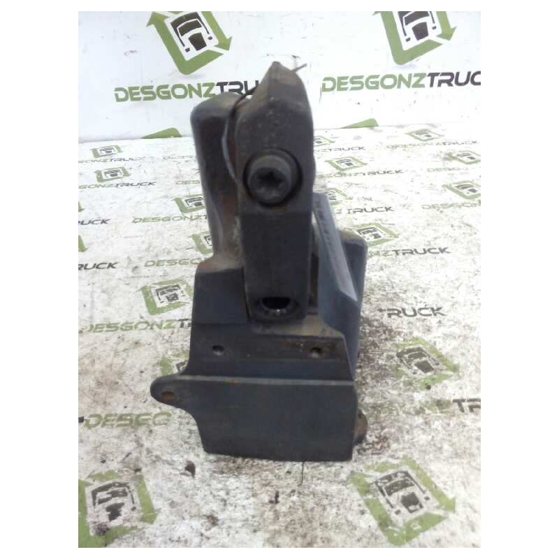 Recambio de soporte para scania serie 4 (p/r 124 l) fsa 420 (4x2) e2/e3 corto cr 13 / 14 b referencia OEM IAM 1343094 DERECHO SO - Blanco