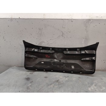 Recambio de porton trasero para renault austral tce 130 referencia OEM IAM   