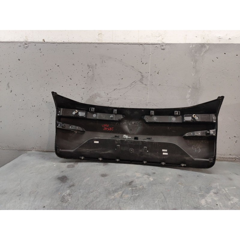 Recambio de porton trasero para renault austral tce 130 referencia OEM IAM - Negro 2