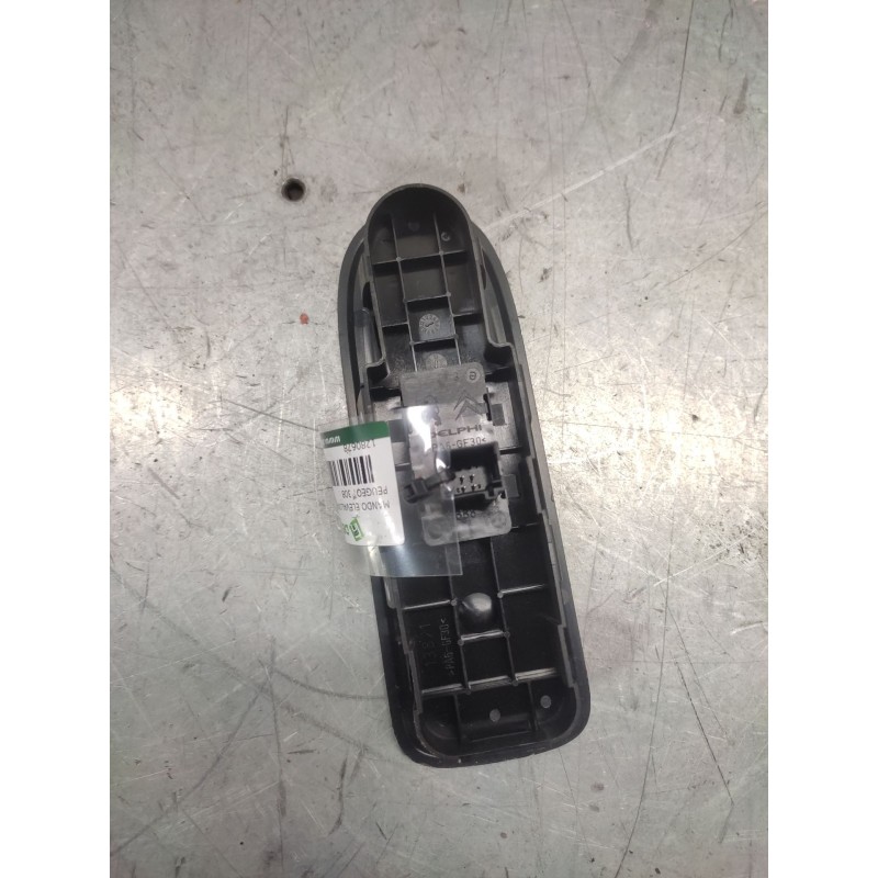 Recambio de mando elevalunas delantero derecho para peugeot 308 confort referencia OEM IAM 96565184XT  4 PINS - Negro 2