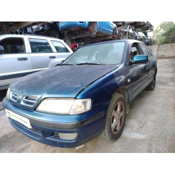 nissan primera berlina (p11) del año 1998