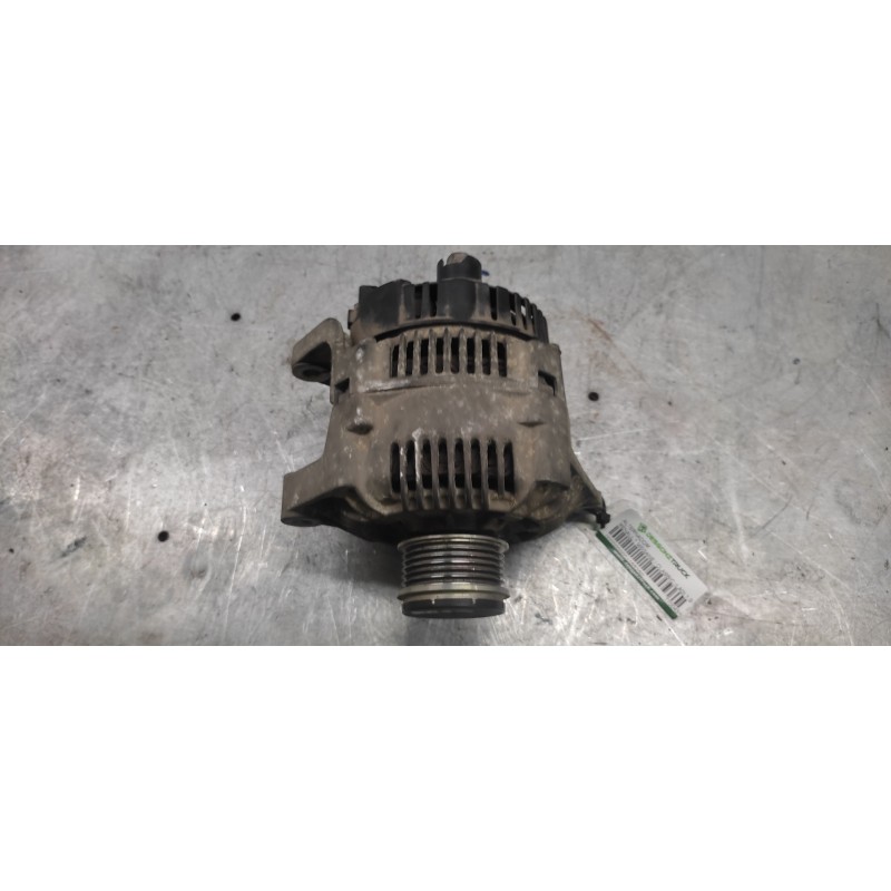 Recambio de alternador para renault megane i classic (la0) 1.9 diesel referencia OEM IAM 7700431943 2542326B 14V 80A VALEO 2