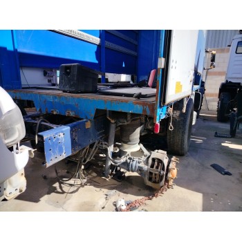 mercedes-benz axor 3-ejes 25/26t 2004  del año 2006