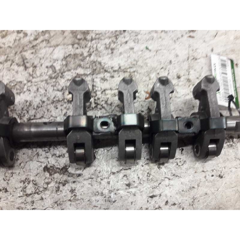 Recambio de eje balancines para nissan interstar mod. 04 (x70) caja cerrada, l 1 h 2, techo referencia OEM IAM 8200007915 - Blanco 3