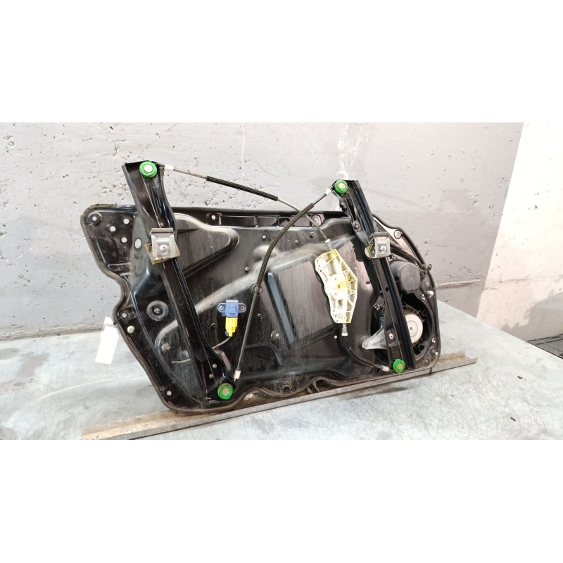 Recambio de elevalunas delantero derecho para volkswagen passat variant (3c5) advance referencia OEM IAM 3C1837756G - Rojo 3