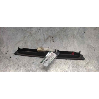 Recambio de luz central de freno para citroën c3 hdi 70 furio referencia OEM IAM 9638523480  