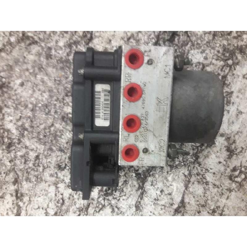Recambio de abs para nissan almera (n16/e) acenta referencia OEM IAM 0265800379 0265231427 