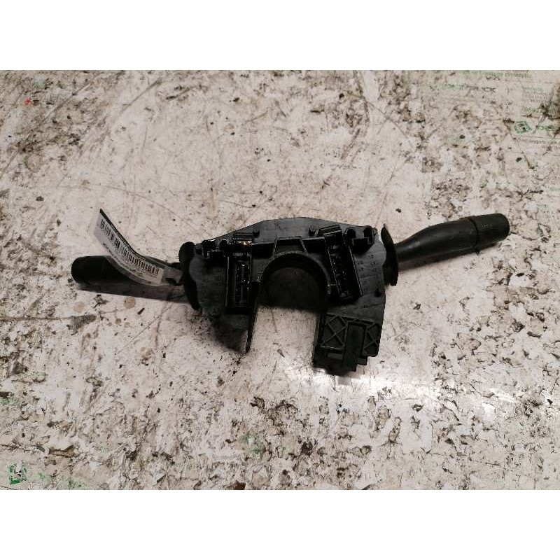 Recambio de mando multifuncion para ford fiesta berl./courier courier furg. referencia OEM IAM   11/11 PINS - Gris 2