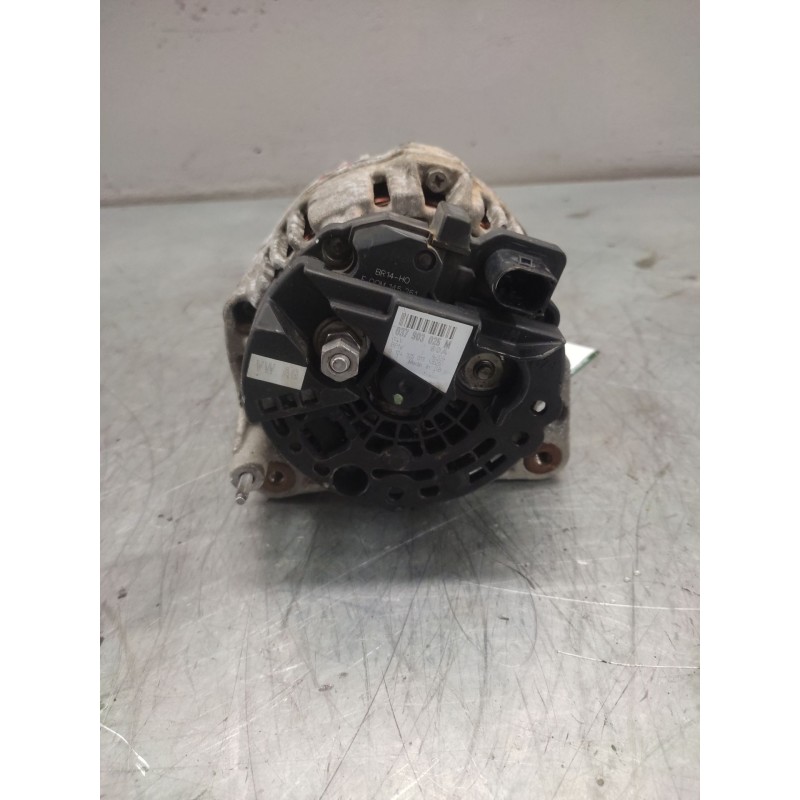 Recambio de alternador para skoda fabia (6y2/6y3) attractive referencia OEM IAM 037903025M 14V 90A 0124325013 - Blanco 2