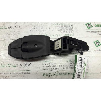 Recambio de mando radio para peugeot 206 berlina x-line referencia OEM IAM 96538207XT  
