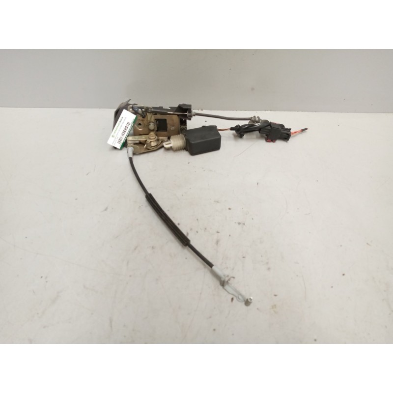 Recambio de cerradura puerta delantera izquierda para volvo fl xxx 7.2 diesel referencia OEM IAM 20864256  