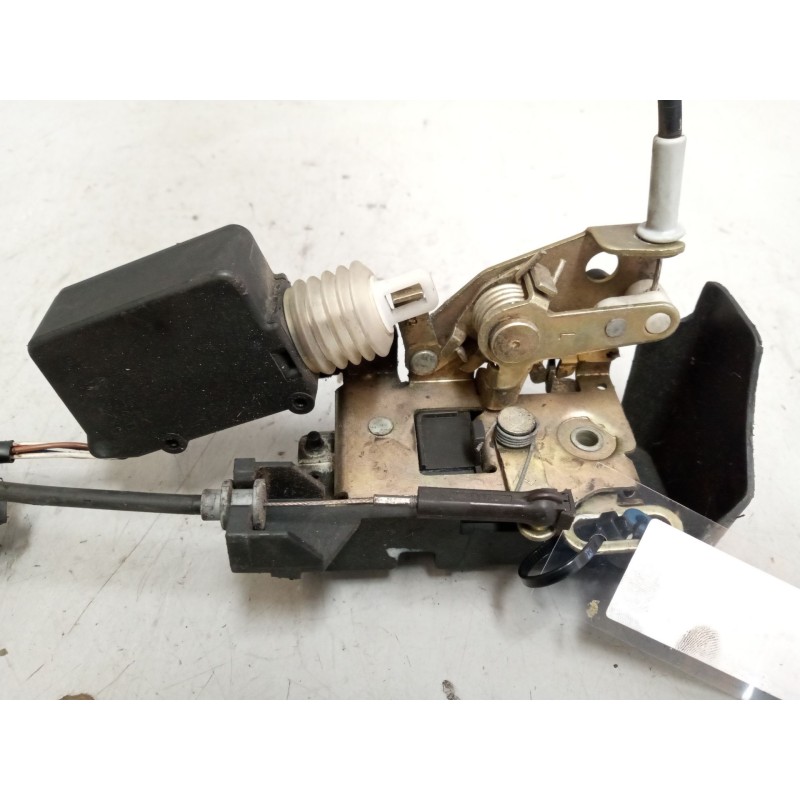 Recambio de cerradura puerta delantera izquierda para volvo fl 280 7.2 diesel referencia OEM IAM 20864256 - Blanco 3