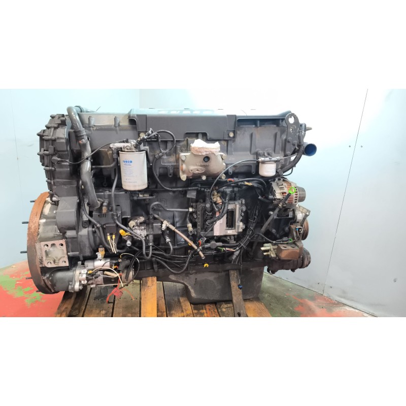 Recambio de motor completo para iveco ff dragonx6 referencia OEM IAM F3BE3681A  