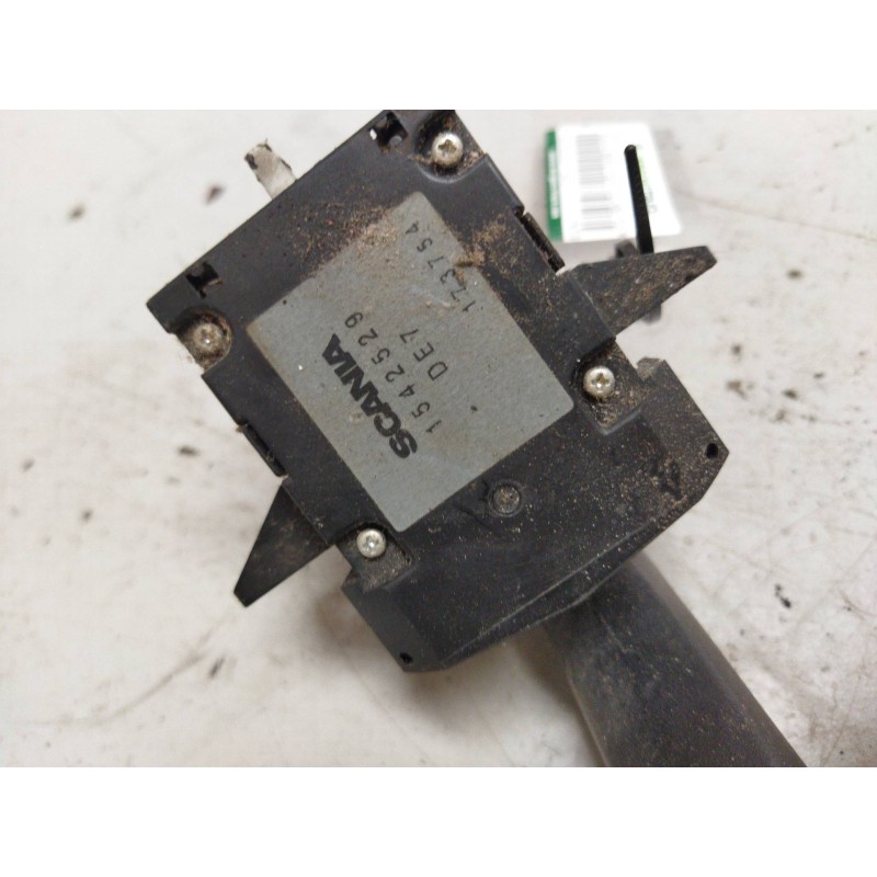 Recambio de mando limpia para scania serie p/g/r (c-clase) 15.6 diesel referencia OEM IAM 1542529 - Blanco 2