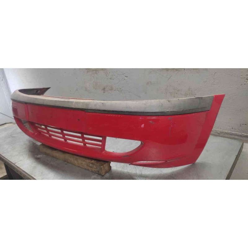 Recambio de paragolpes delantero para ford fiesta berlina básico referencia OEM IAM - Rojo 6