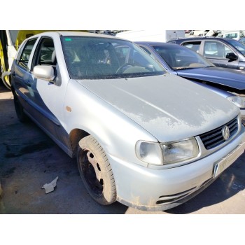 volkswagen polo berlina (6n1) del año 1999