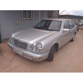 mercedes-benz clase e (w210) berlina diesel del año 1999