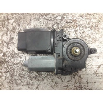 MOTOR ELEVALUNAS DELANTERO IZQUIERDO 105404301 05074200 0130821695