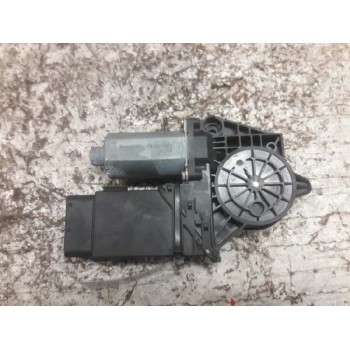 Recambio de motor elevalunas delantero izquierdo para seat toledo (1m2) executive referencia OEM IAM 105404301 05074200 01308216