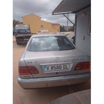 mercedes-benz clase e (w210) berlina diesel del año 1999