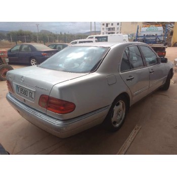 mercedes-benz clase e (w210) berlina diesel del año 1999